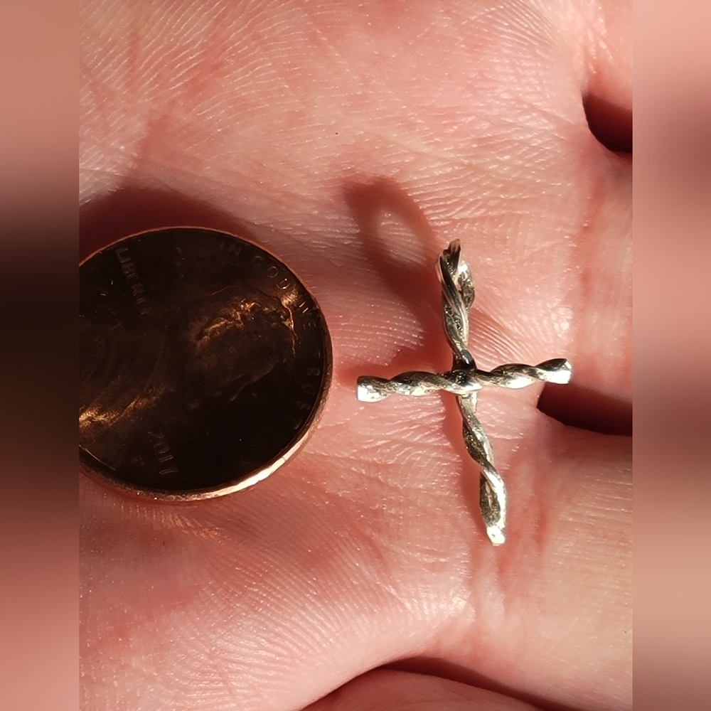 Solid Sterling Silver Twisted Cable Cross Pendant… - image 4